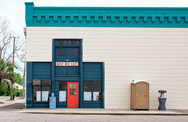 Portable Toilet Options We Offer in Dearborn Heights, MI